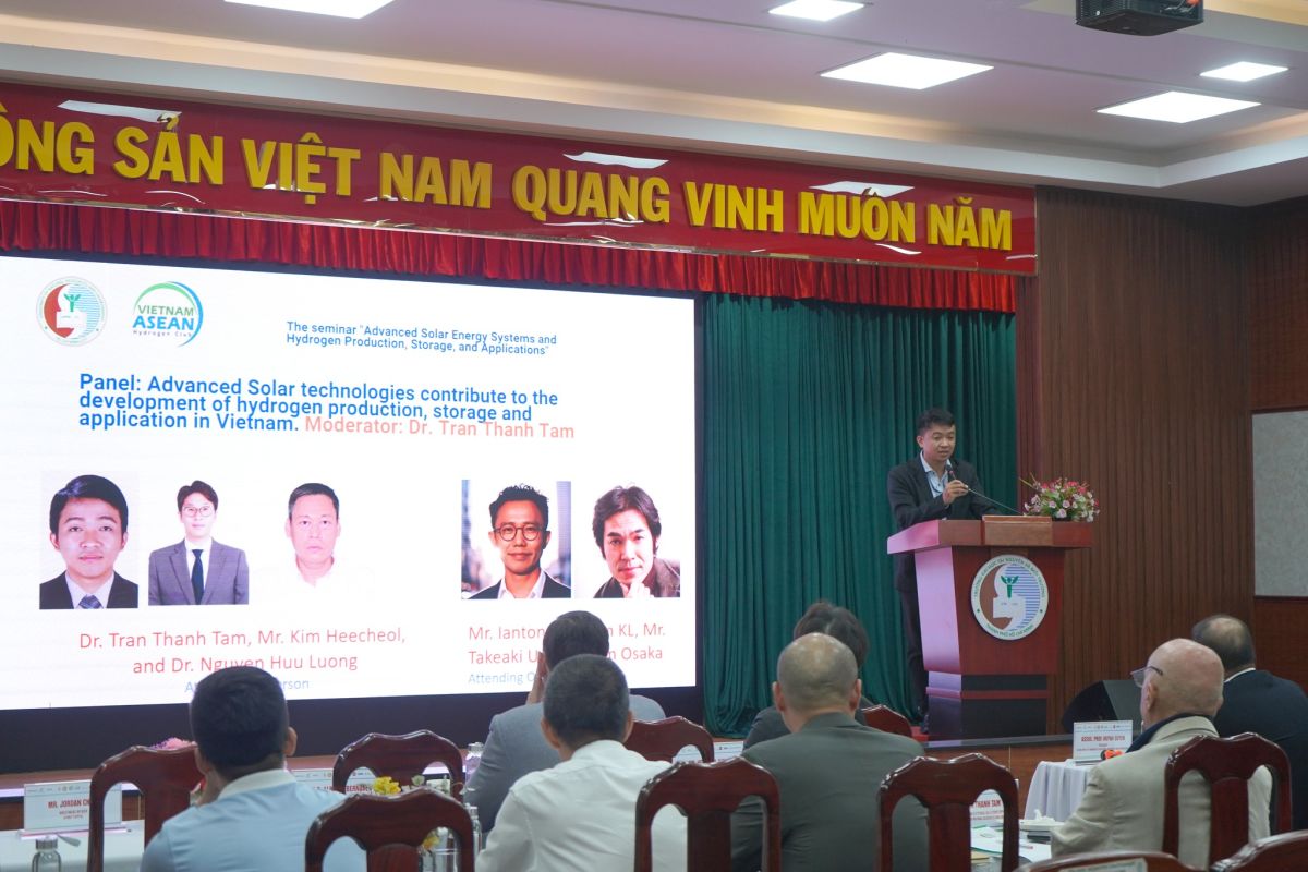 Analysis: Advanced Solar Technologies and Hydrogen Development in Vietnam – Balancing Progress and Sustainability
