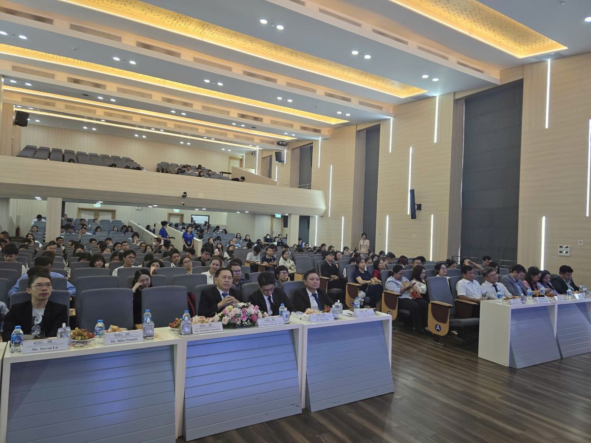 IUH–VAHC Hydrogen Conference 2025: Six Strategic Lessons for Vietnam’s Practical Pathway