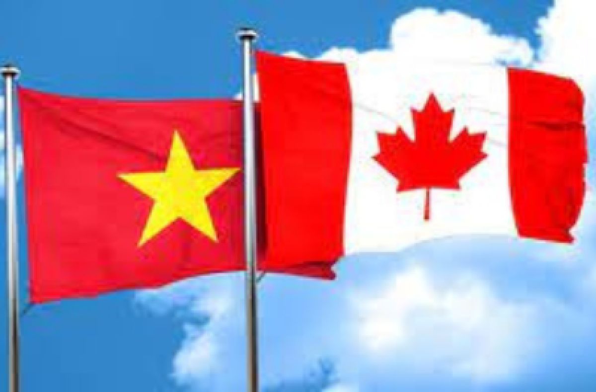 CANADA TRADE DELEGATION (TEAM CANADA TRADE MISSION - TCTM) VISIT AND WORK IN VIETNAM