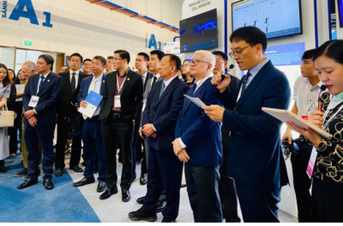 MANY ENTERPRISES PARTICIPATE IN THE EXHIBITION OF ELECTRICITY, ENERGY AND AUTOMATION IN BINH DUONG