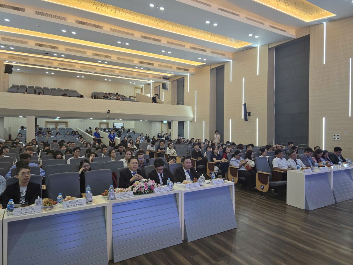 Hội Nghị Hydro IUH-VAHC 2025: 6 Bài Học Chiến Lược Cho Lộ Trình Thực Tế Của Việt Nam